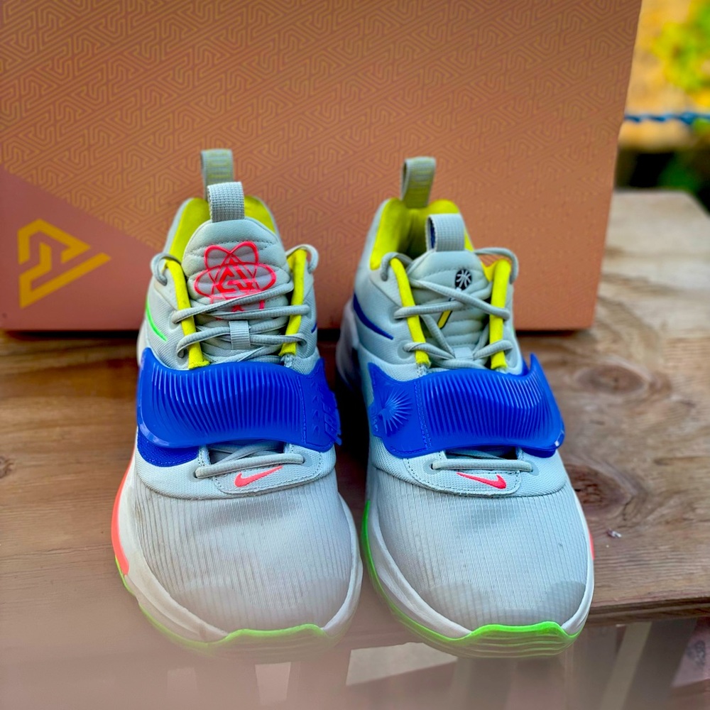 Nike Zoom Freak 3
Primary Colors